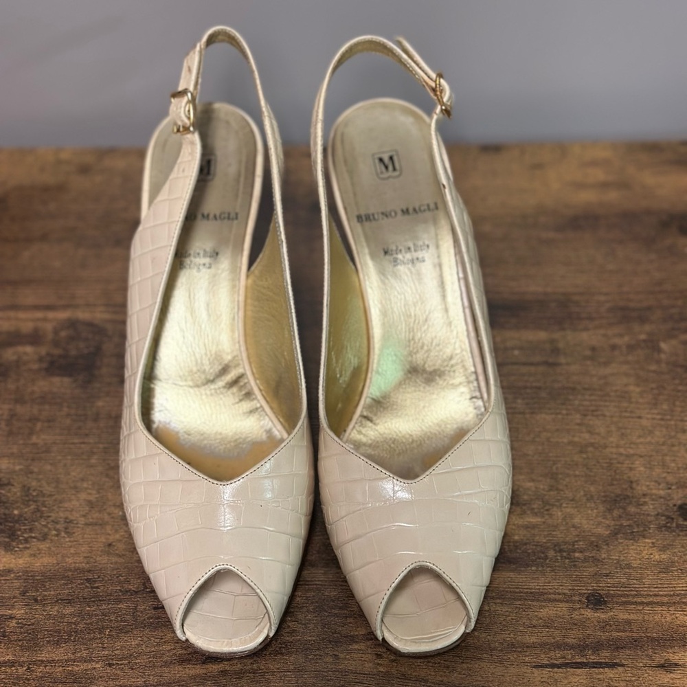 Vintage Bruno Magli kitten heels size 8 croc detail - Picture 9 of 9